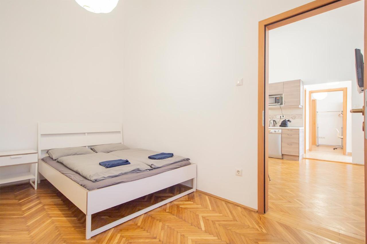 Basilica Two Bedroom Apartment Budapest Exterior photo