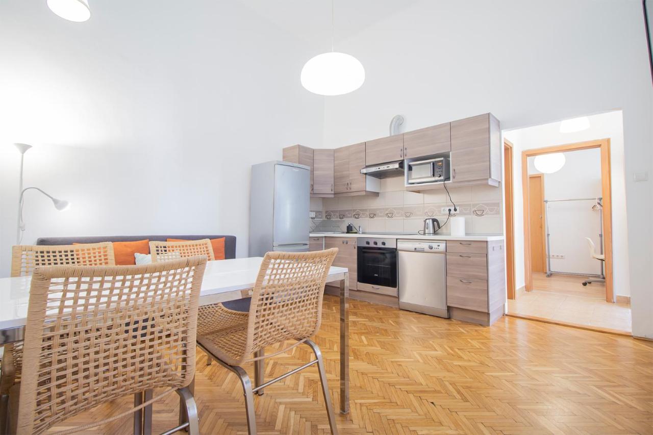 Basilica Two Bedroom Apartment Budapest Exterior photo